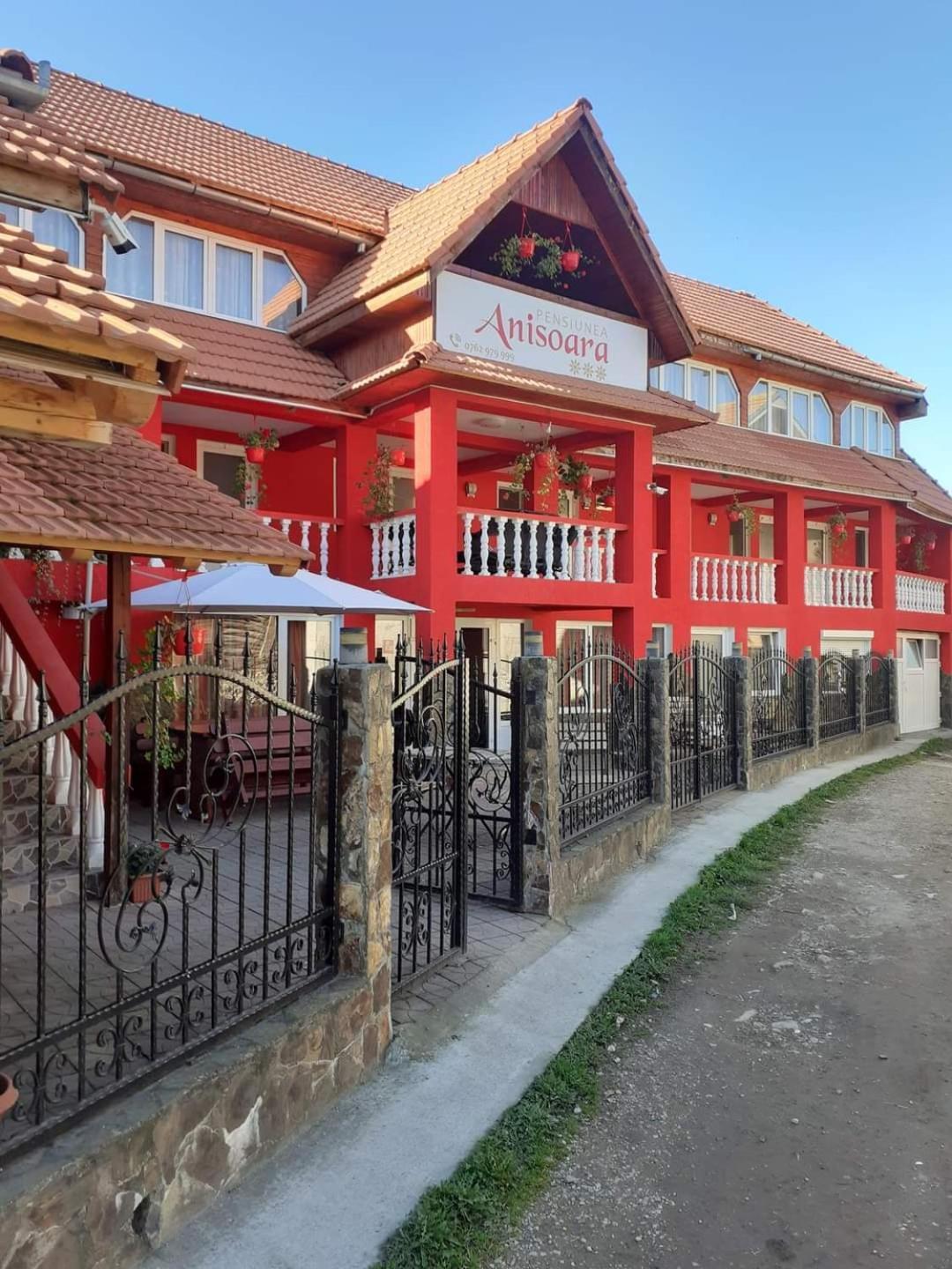 Pensiunea Anisoara Chiscau Exterior foto