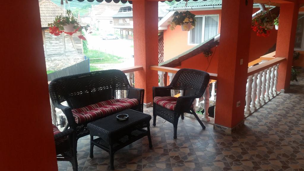 Pensiunea Anisoara Chiscau Exterior foto